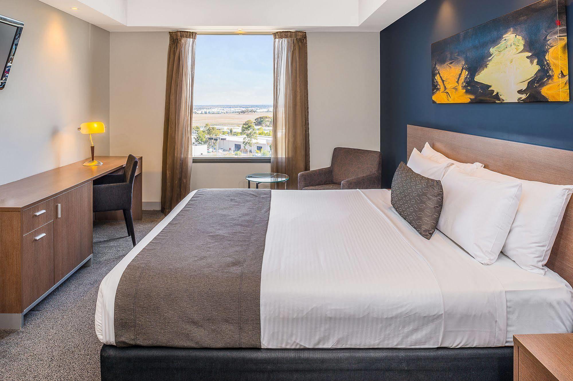 Mantra Tullamarine Hotel Melbourne Dış mekan fotoğraf